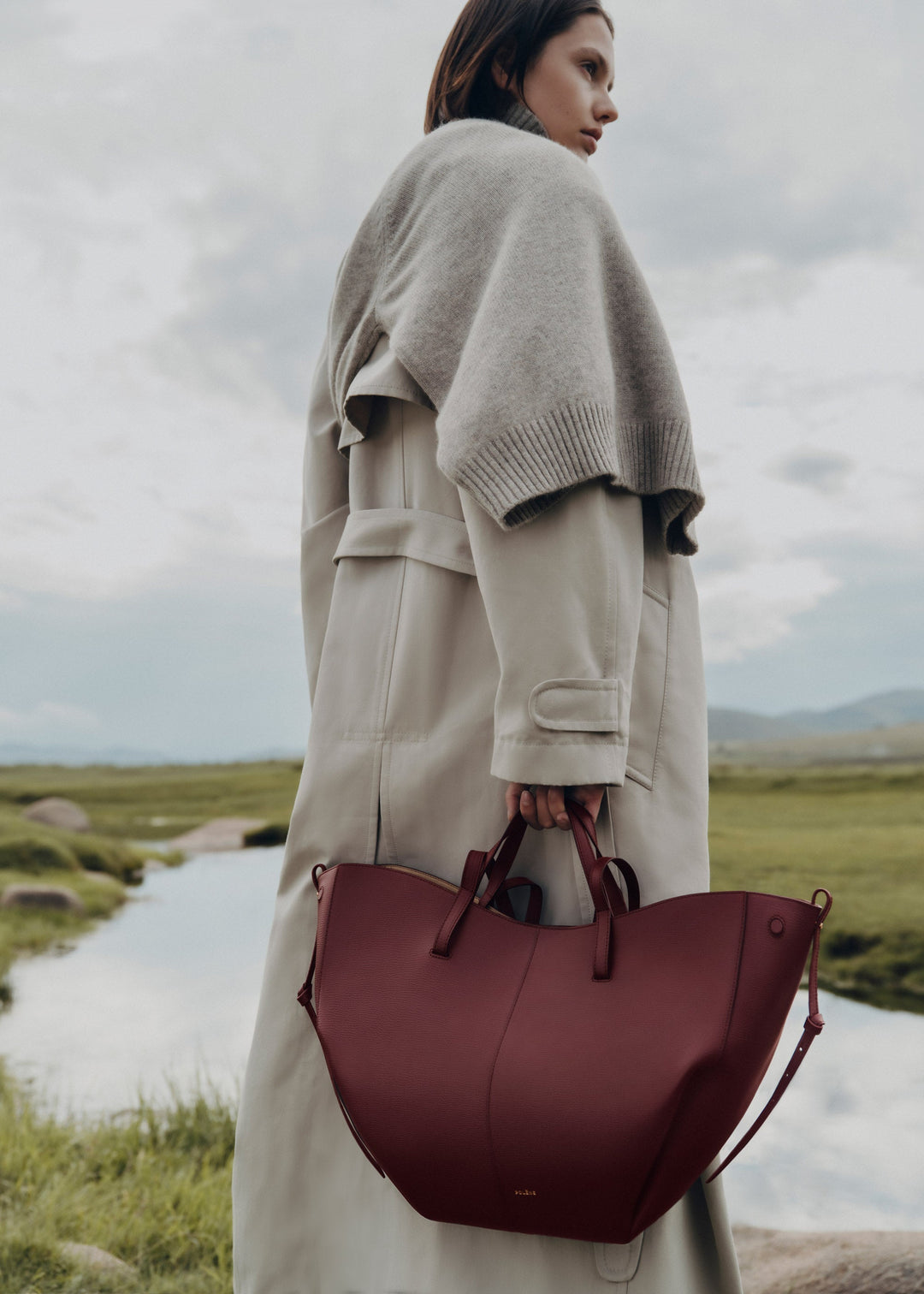 ÉLOISE Tote – Large | Black Cherry