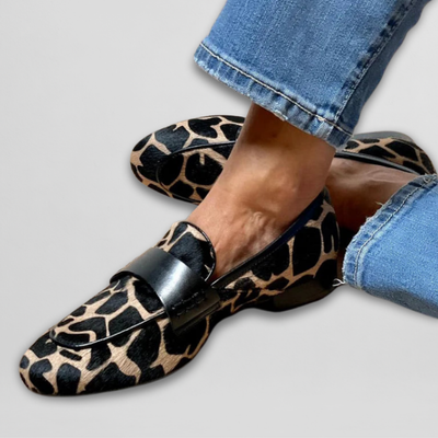 Fashion Loafers with Giraffe Print