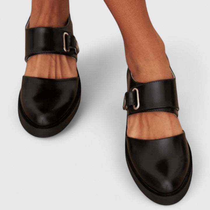 Fashion Elegant Shoes with Modern Touch