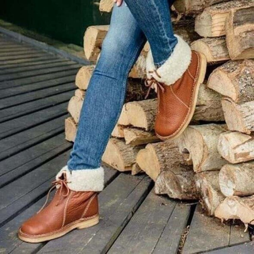 Kavari | Comfortable Boots with Timeless Shape and Soft Lining for Women