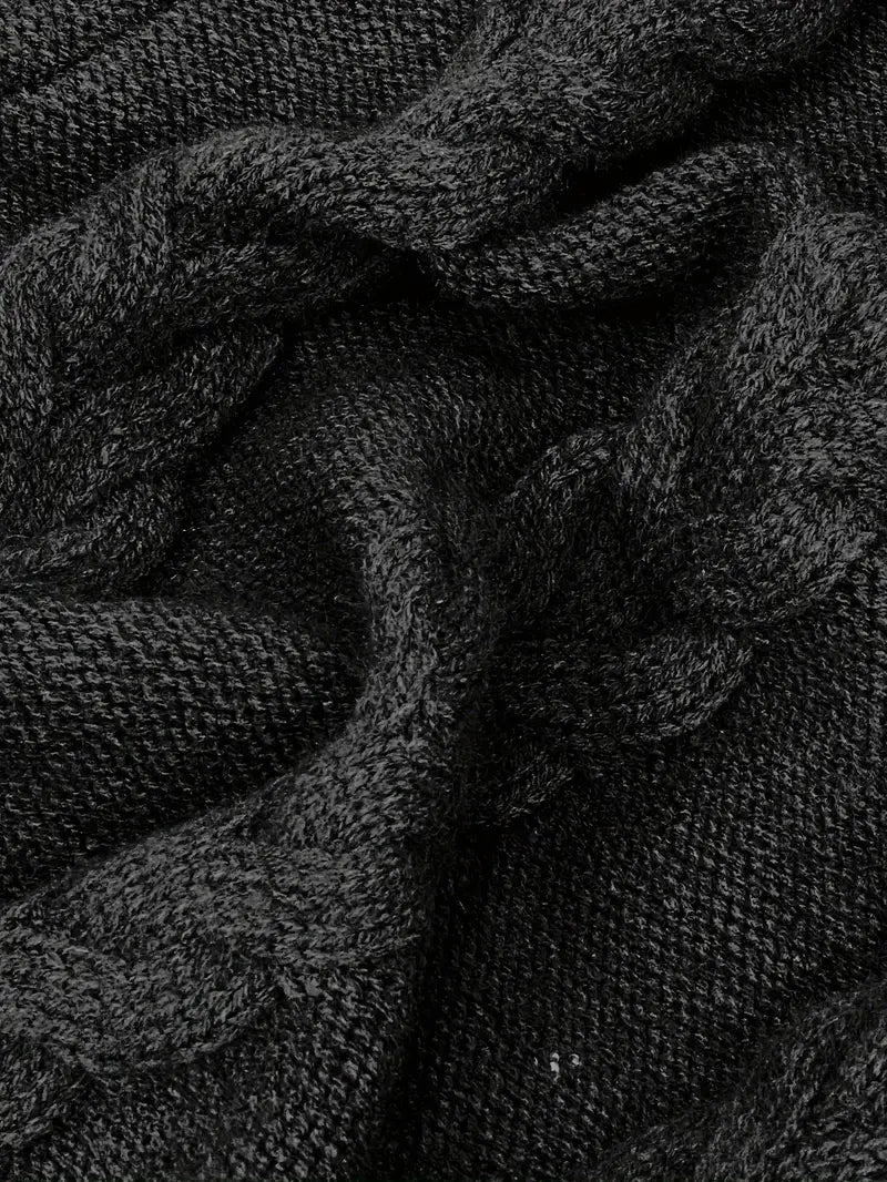 Valéria | Long Winter Cable-Knit Sweater