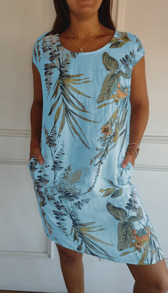 Anna - Comfortable Dress With A Round Neckline