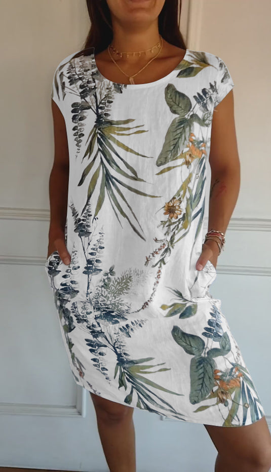 Anna - Comfortable Dress With A Round Neckline