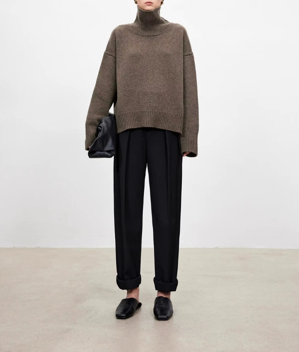 Eliana - Sweater With Turtleneck