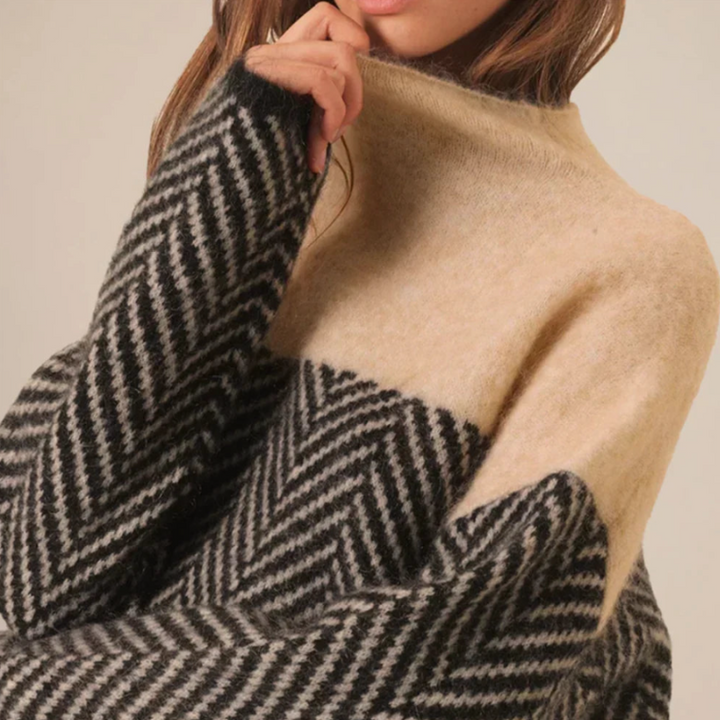Serena - Sweater