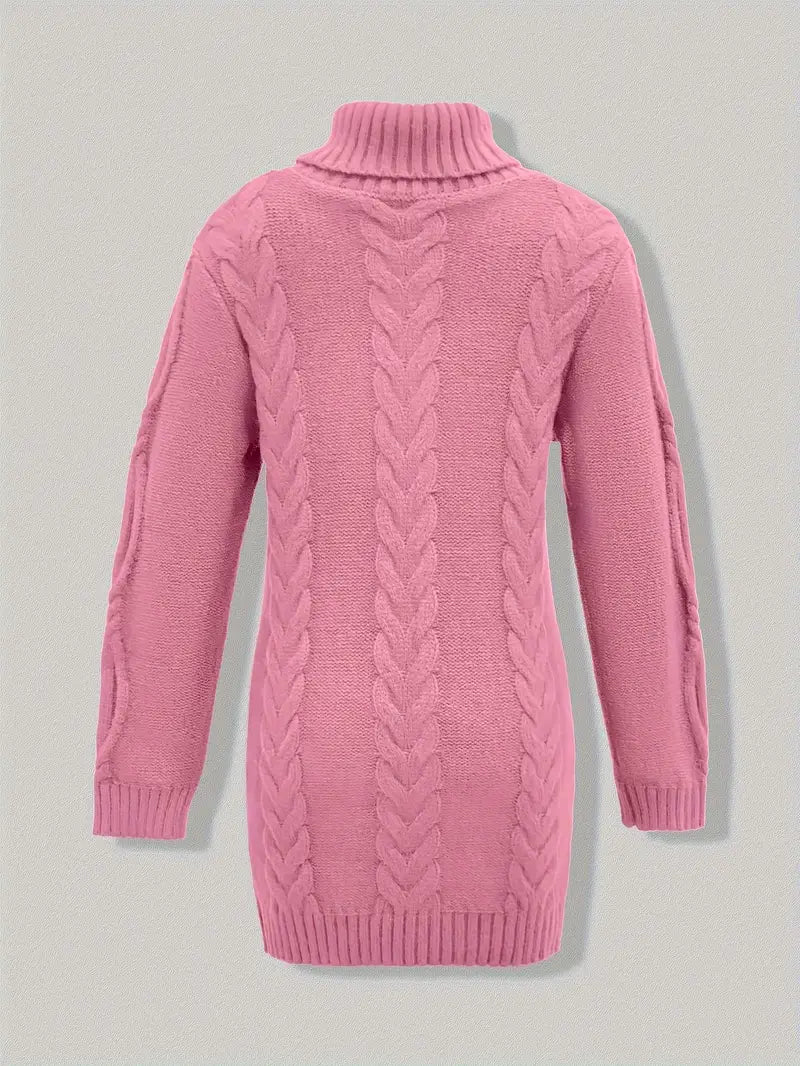 Valéria | Long Winter Cable-Knit Sweater