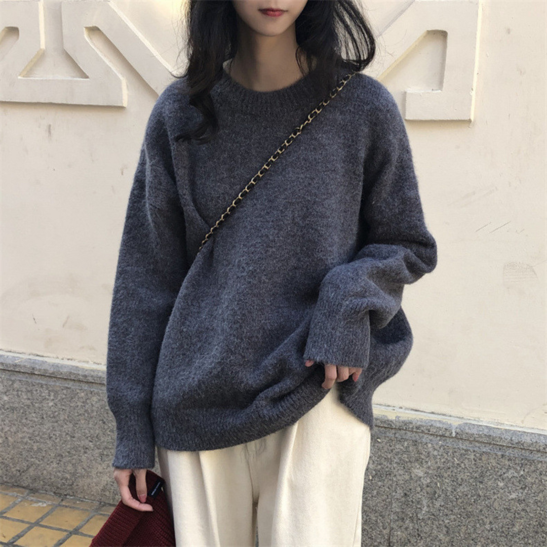 Miola | Casual Round Neck Sweater with Relaxed One Size Cut for Women