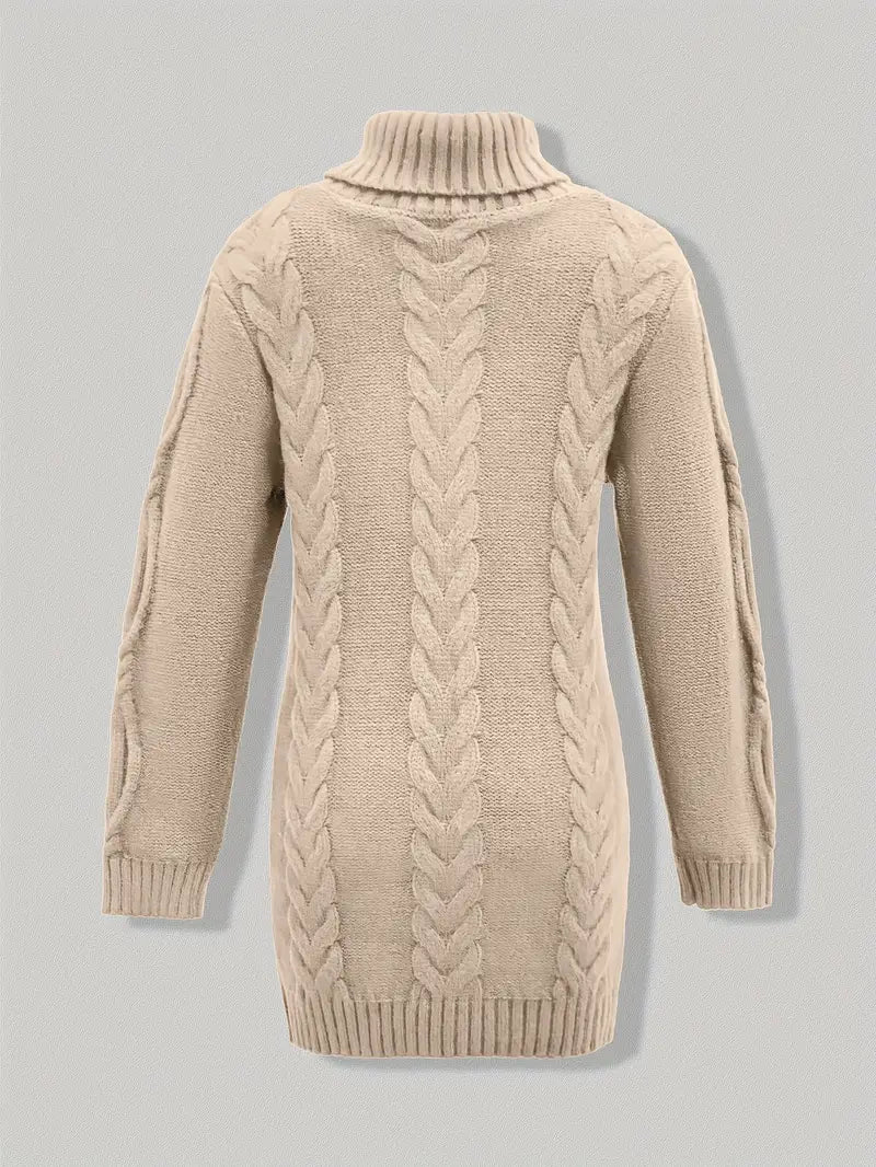 Valéria | Long Winter Cable-Knit Sweater