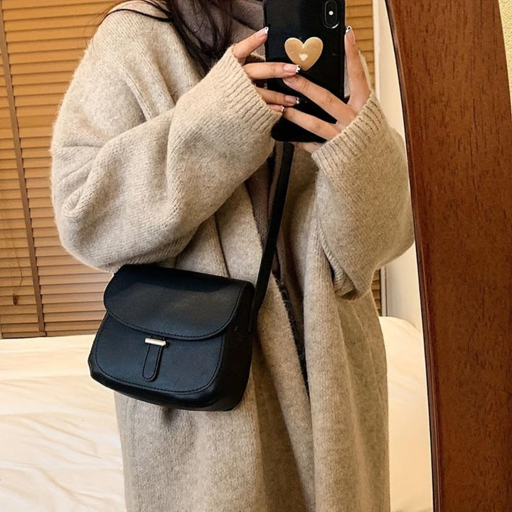 Amalia Retro Side Bag