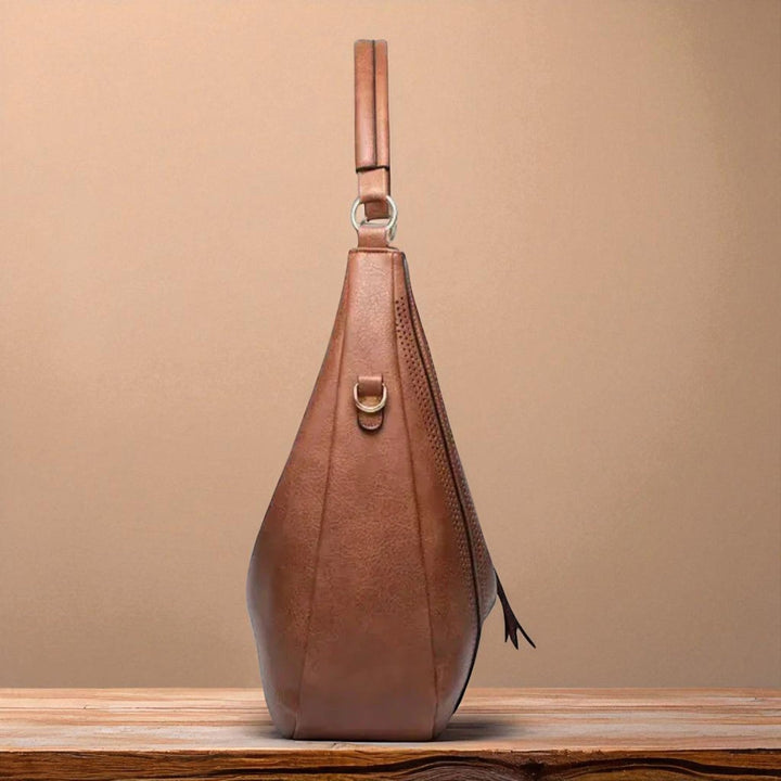 Minerva Classic Shoulder Bag