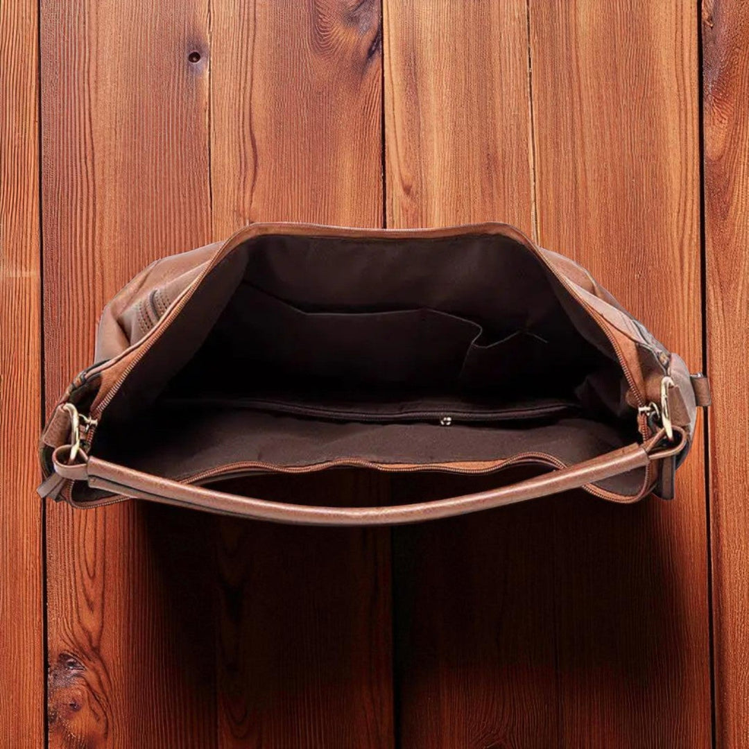 Minerva Classic Shoulder Bag