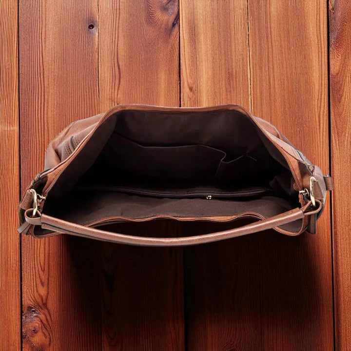 Minerva Classic Shoulder Bag