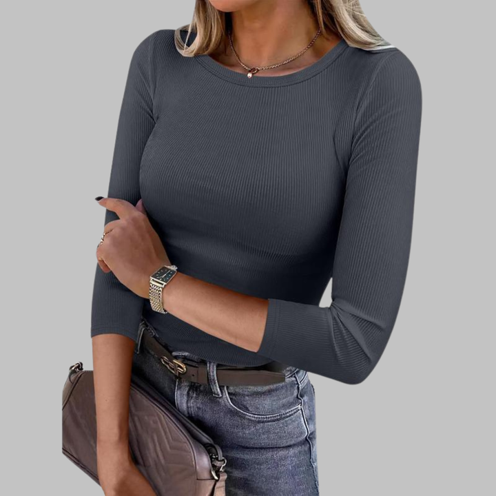 Davina | Crewneck Slim Fit Top with Flattering Line for Women