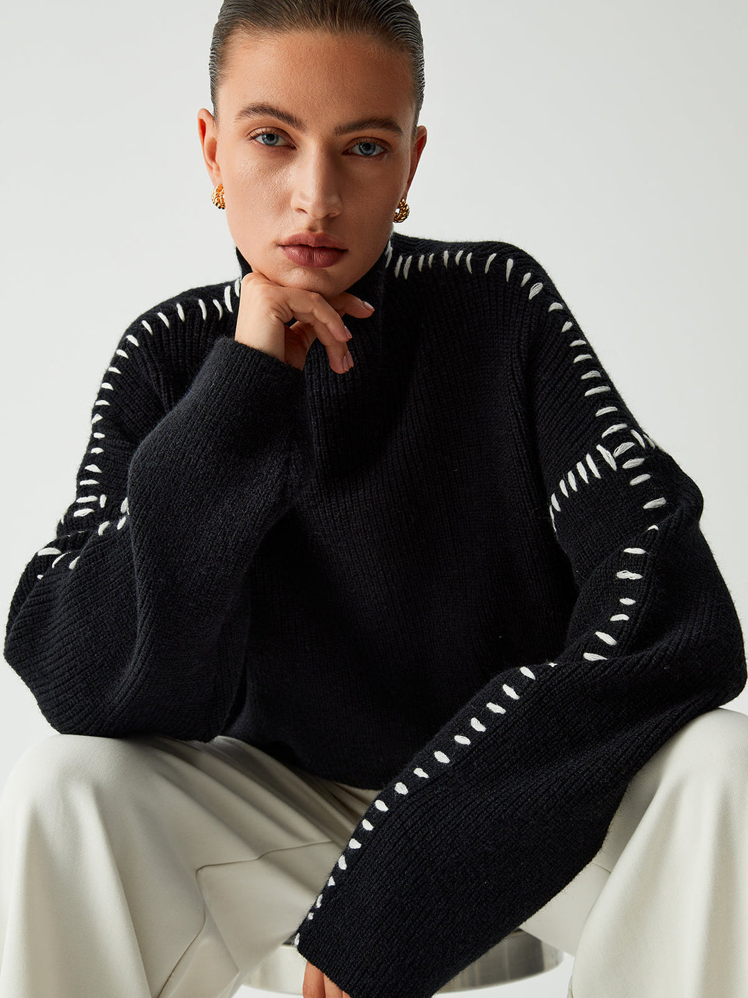 Eliane - Elegant Cutout Sweater