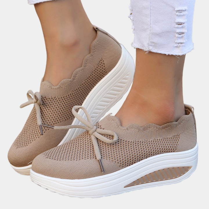 Mara - Stylish Women&
