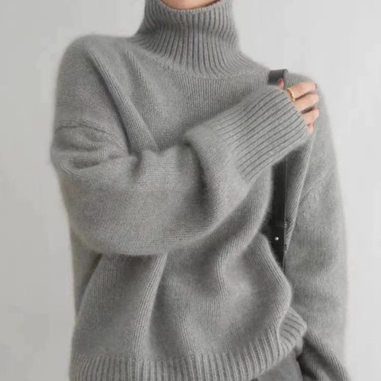 Liv - Turtleneck Sweater
