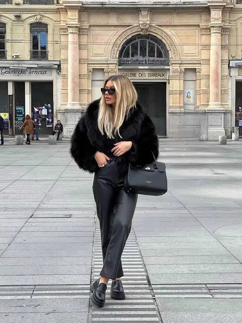 Genevieve | Women&