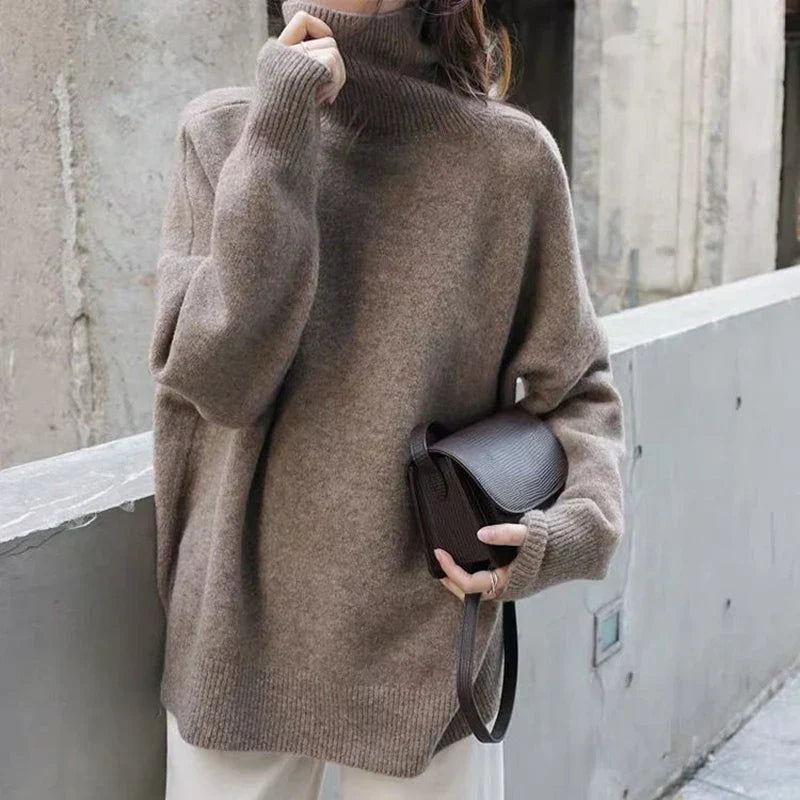 Mira - Turtleneck Sweater