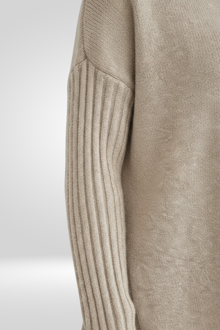 Isabelle - Cozy Asymmetrical Sweater