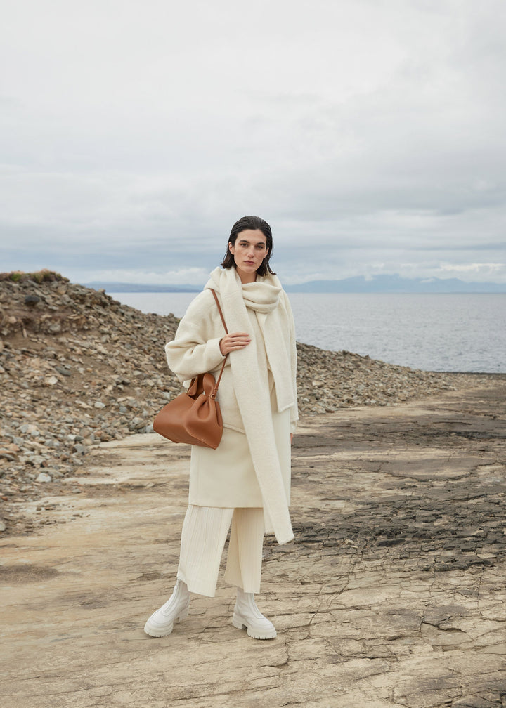ALMA Tote – Large | Camel