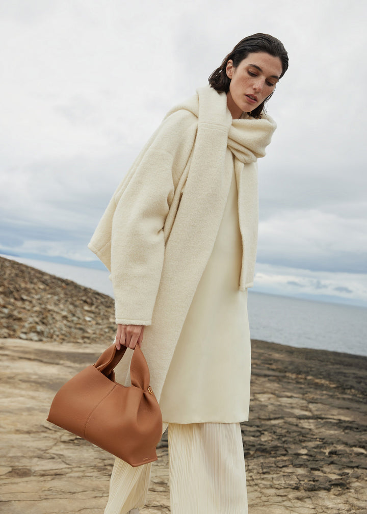 ALMA Tote – Large | Camel