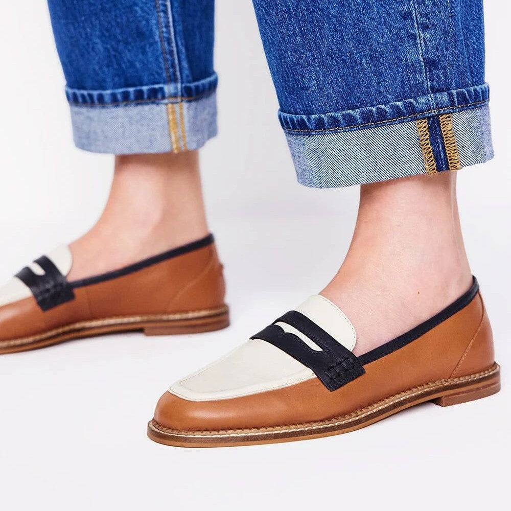 Women’s Single Shoes with British Vibe