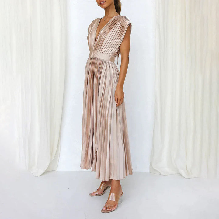 Mae - Elegant Dress