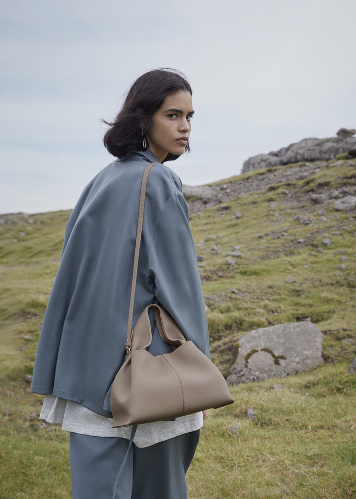 ALMA Tote – Large | Taupe