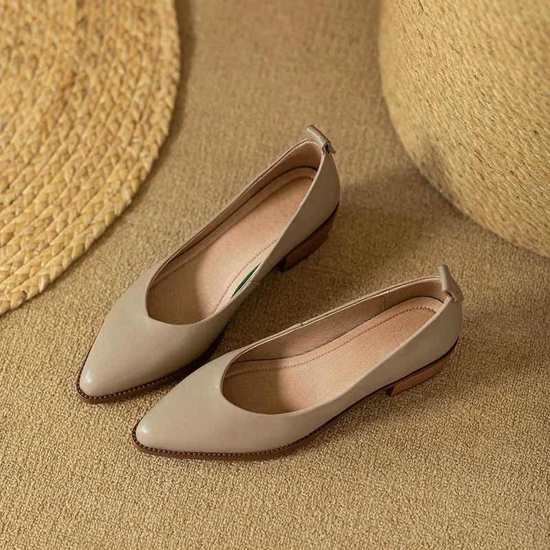 Helen - Classic Pumps