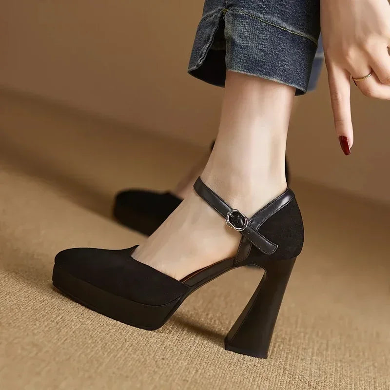 Retro Style Ladies Elegant Pumps