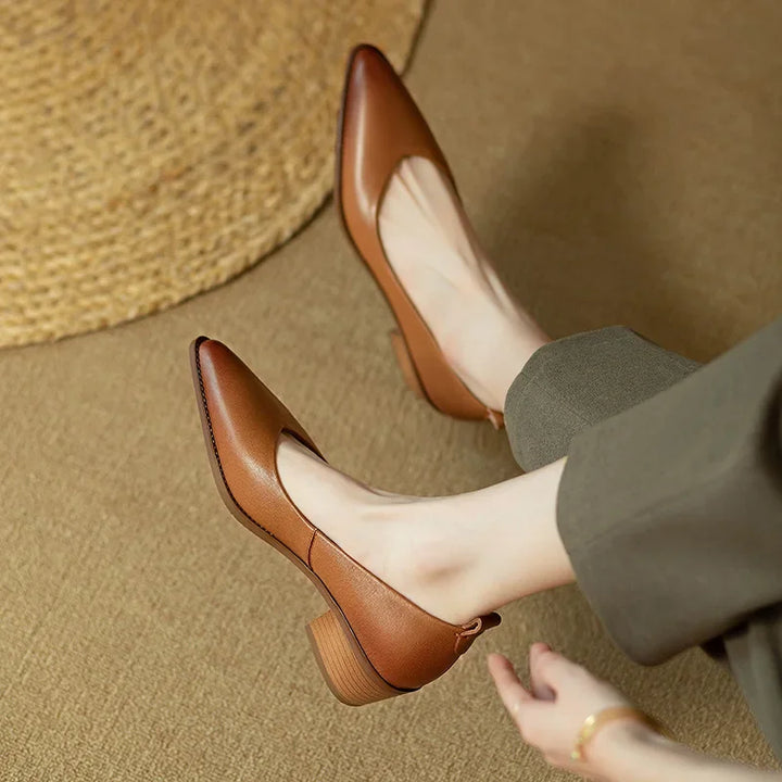 Helen - Classic Pumps