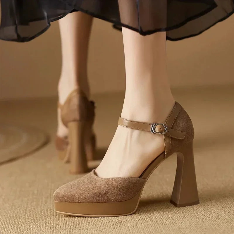 Retro Style Ladies Elegant Pumps