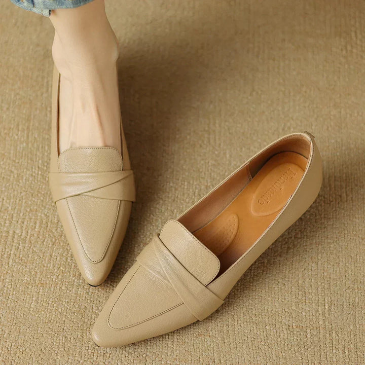 Frances - Loafer Pumps