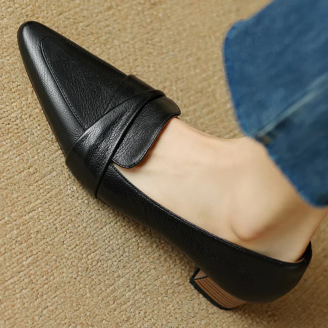 Frances - Loafer Pumps