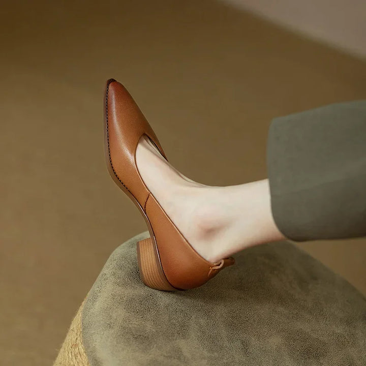 Helen - Classic Pumps