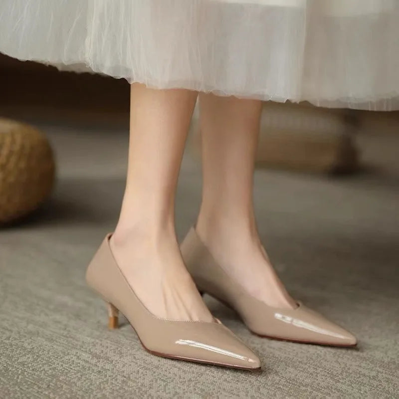 Liona - Elegant Pumps