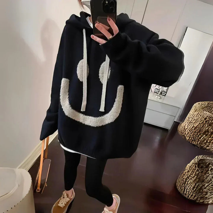 Smiley | Cosy Oversized Hoodie with Playful Motif for Women