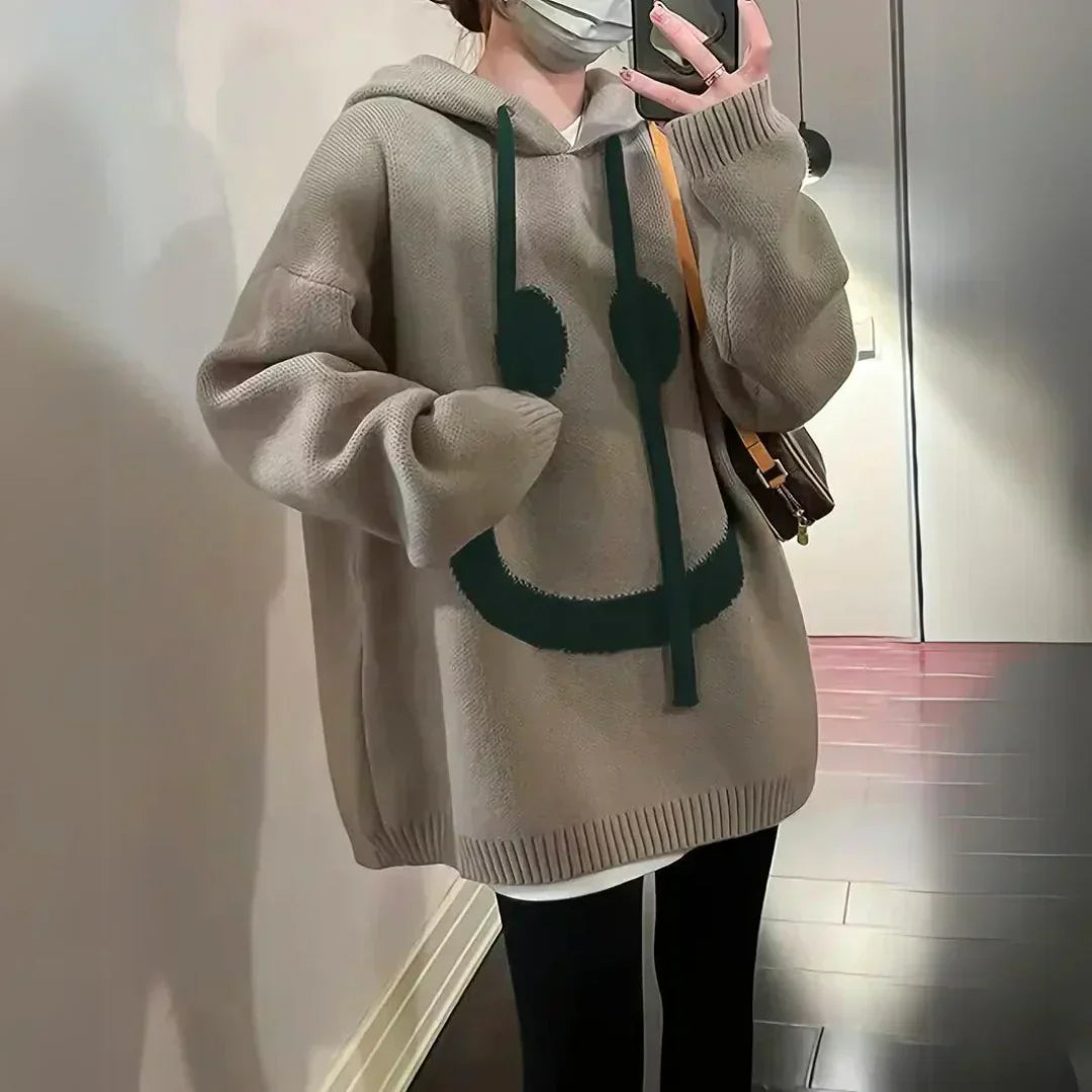 Smiley | Cosy Oversized Hoodie with Playful Motif for Women