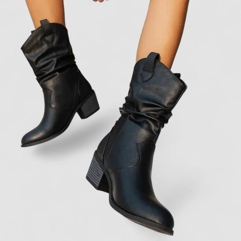 Louisa | Women&