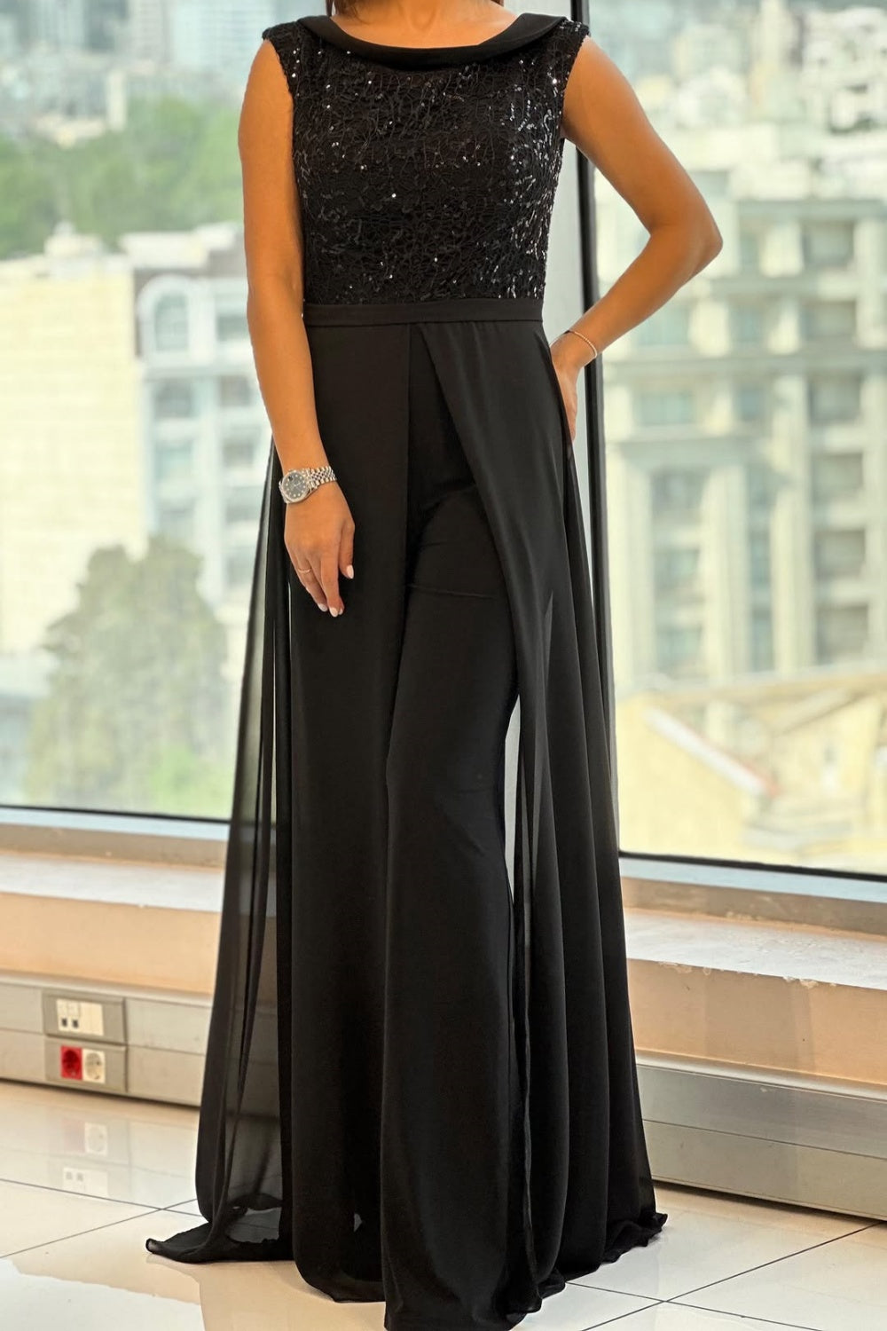 Mara – Ärmelloser eleganter Jumpsuit