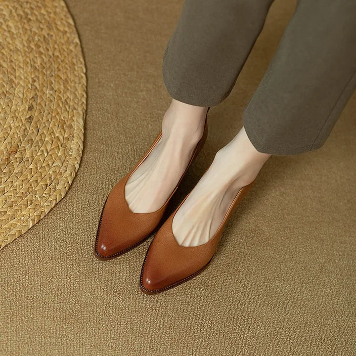 Helen - Classic Pumps