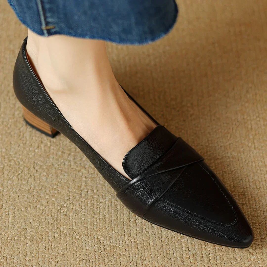 Frances - Loafer Pumps
