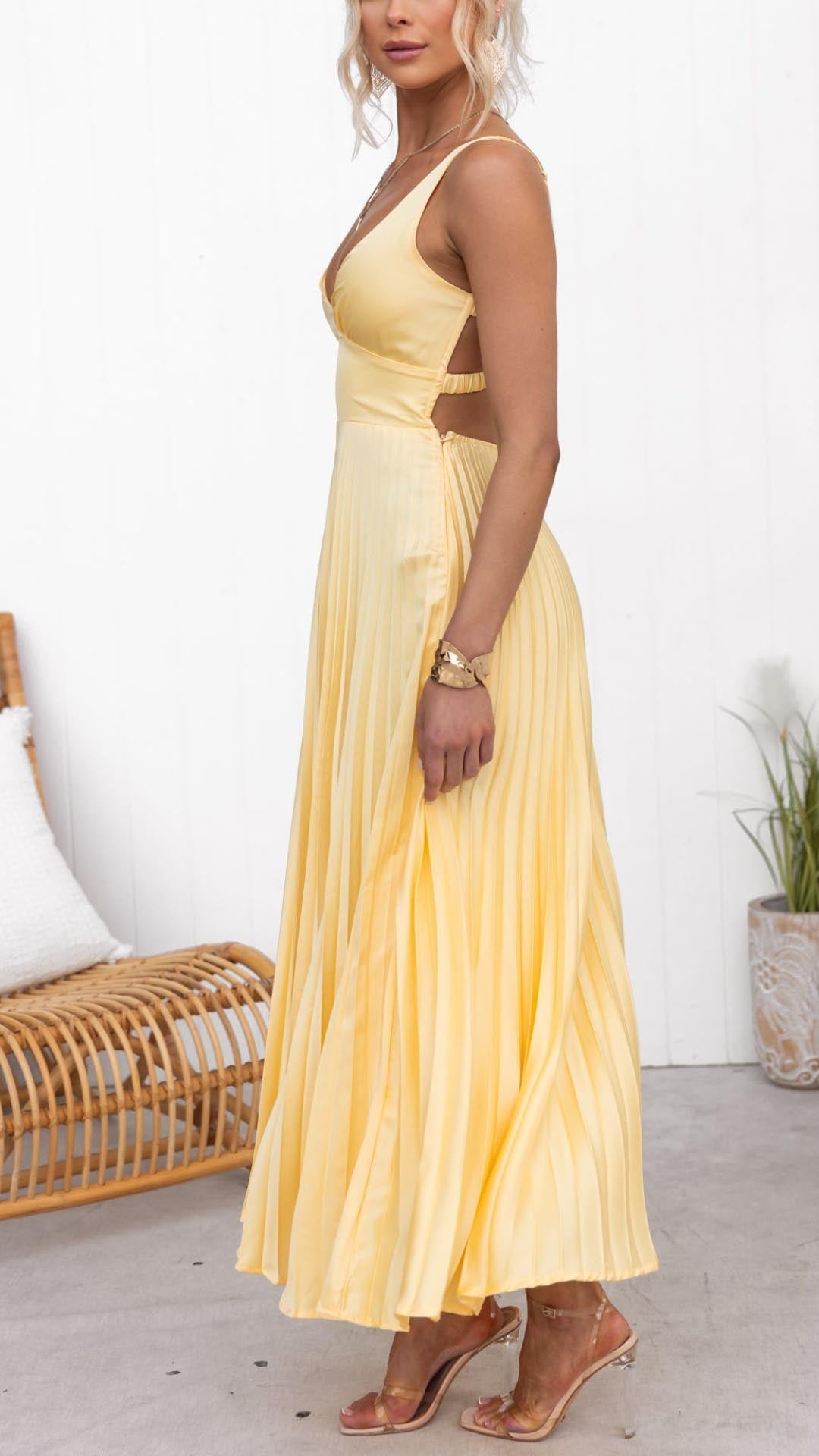 Naomi - Elegant Sling Cinched Waist Party Dress