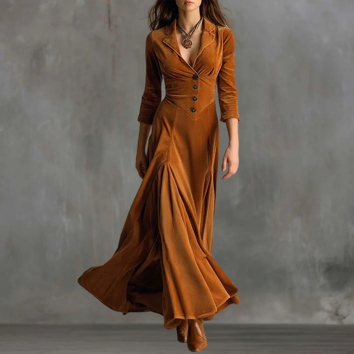 Raewyn | Women&