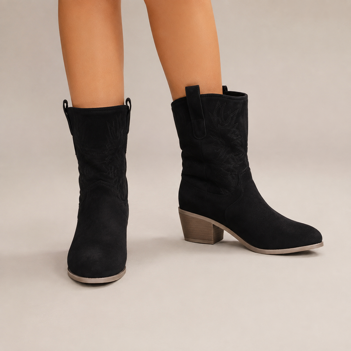 Deloris | Women&