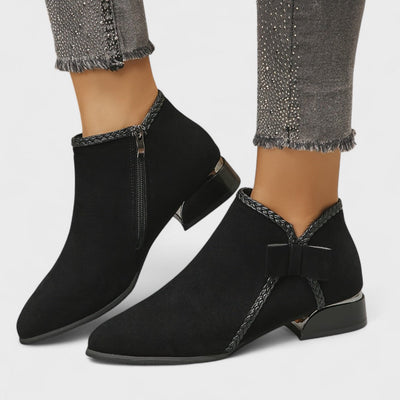 Modern Knit Boots for Everyday Style