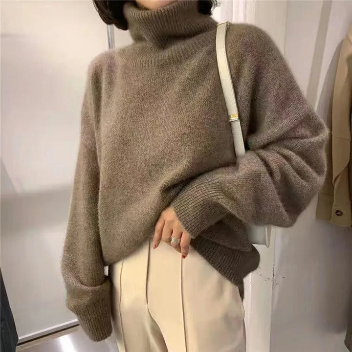 Mira - Turtleneck Sweater