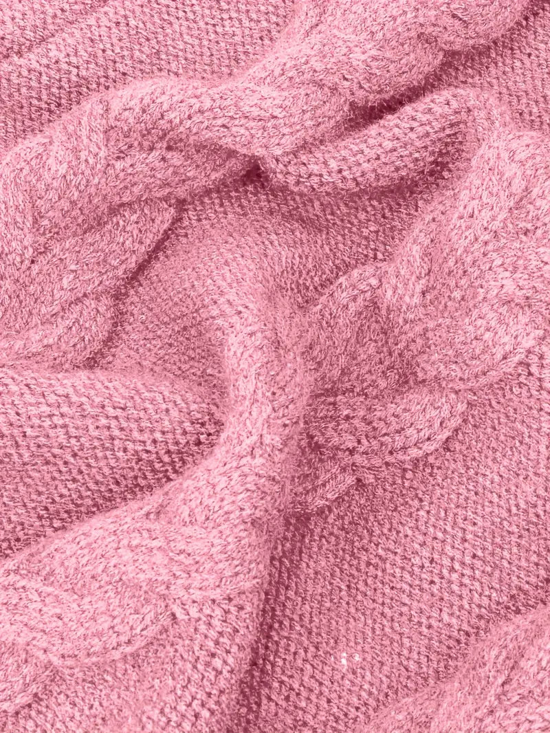 Valéria | Long Winter Cable-Knit Sweater