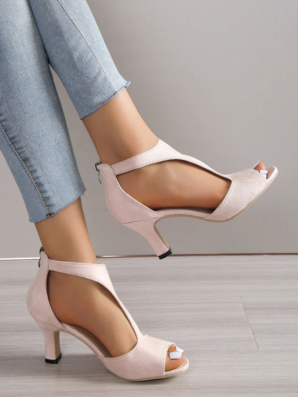 Giselle - Modern Elegance Sandal