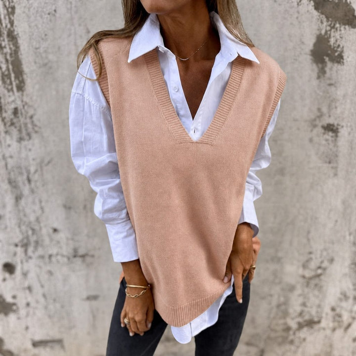 Sigrid | Oversized Ribbed Knit Vest with Deep V-Neck for Women
